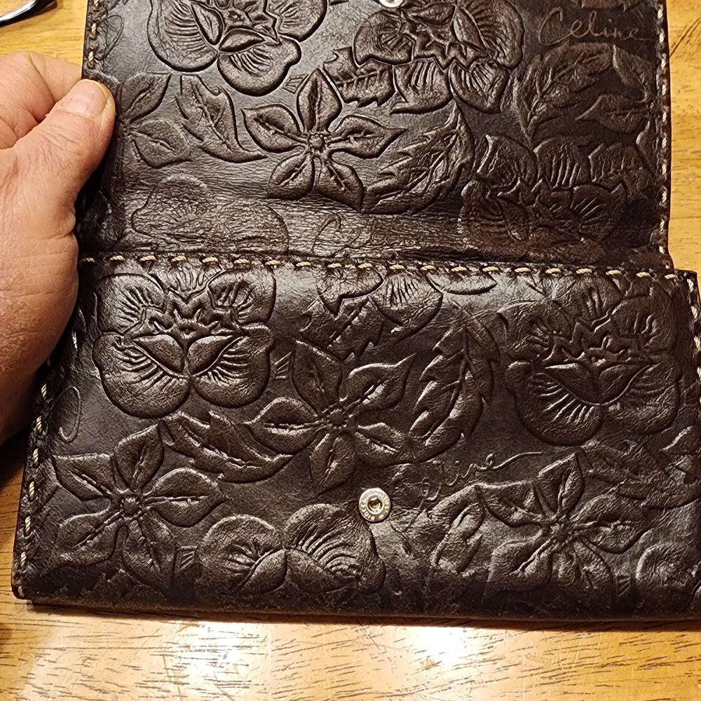 Vintage Celine Brown Floral Embossed Leather Wallet - Picture 13 of 16